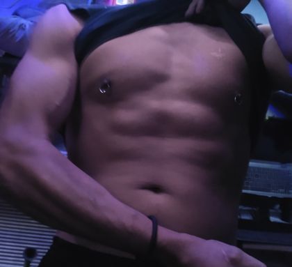 u168531329 OnlyFans picture