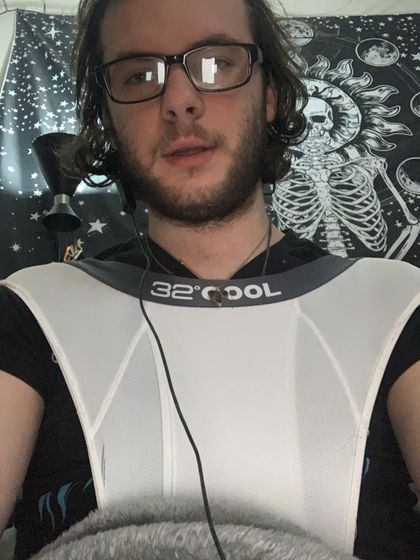switchywedgieguy OnlyFans picture