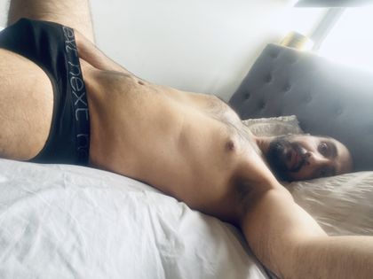 raeisi OnlyFans picture