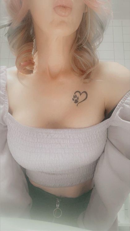 therealdaisydee OnlyFans picture