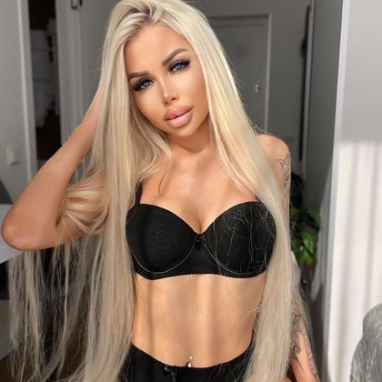 yourelena OnlyFans picture