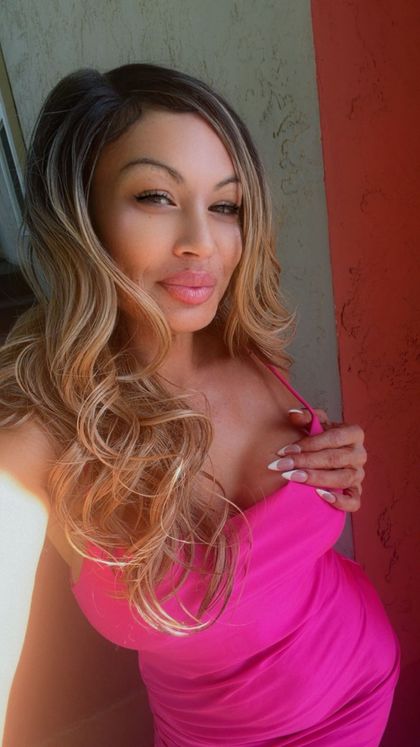 minniemontana OnlyFans picture