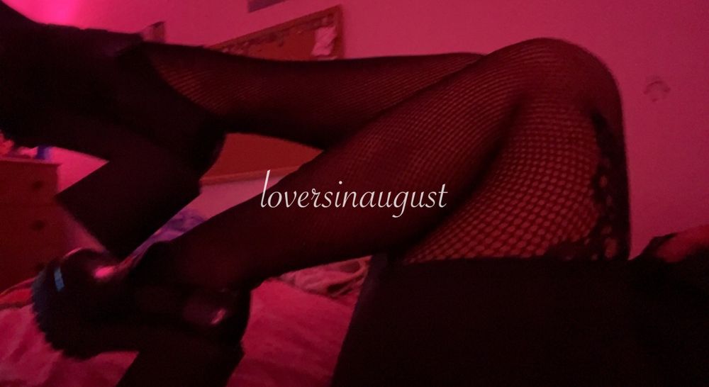 loversinaugust OnlyFans profile picture
