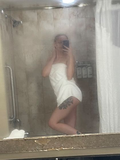 ashley_smokes OnlyFans picture