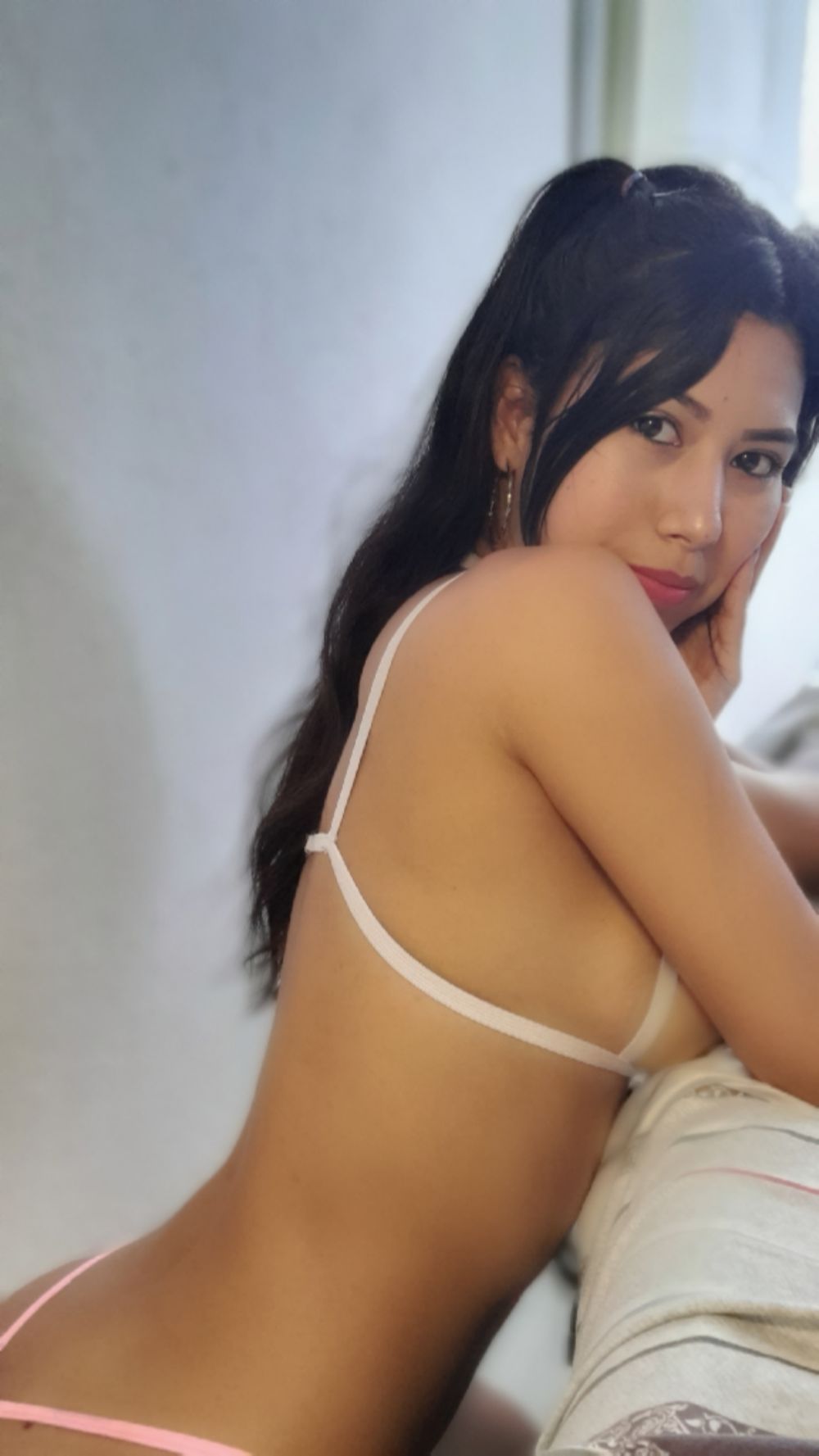 roussann OnlyFans profile picture