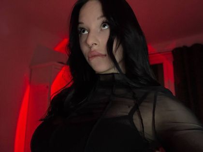 nika_lun OnlyFans picture