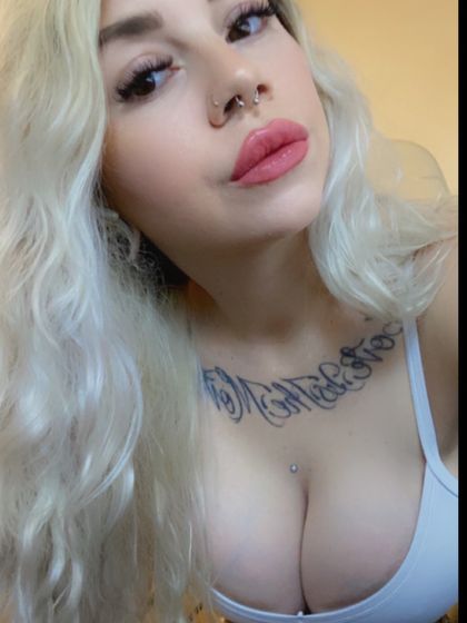 heartsoflonely OnlyFans picture