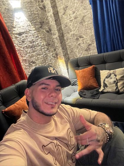 julian5784 OnlyFans picture