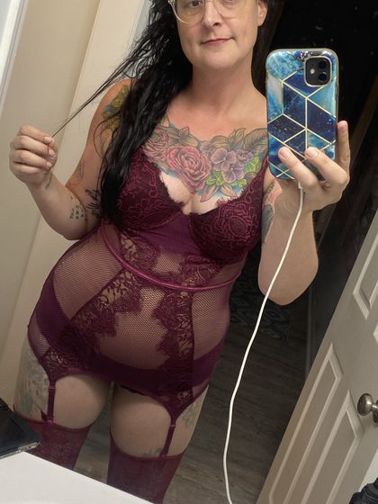 tattedtitsandplants OnlyFans picture