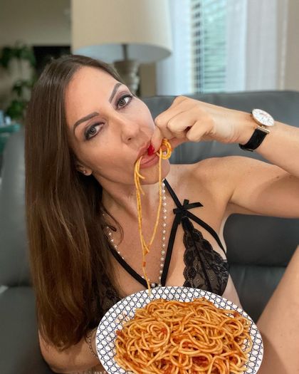 kaylakatz OnlyFans picture