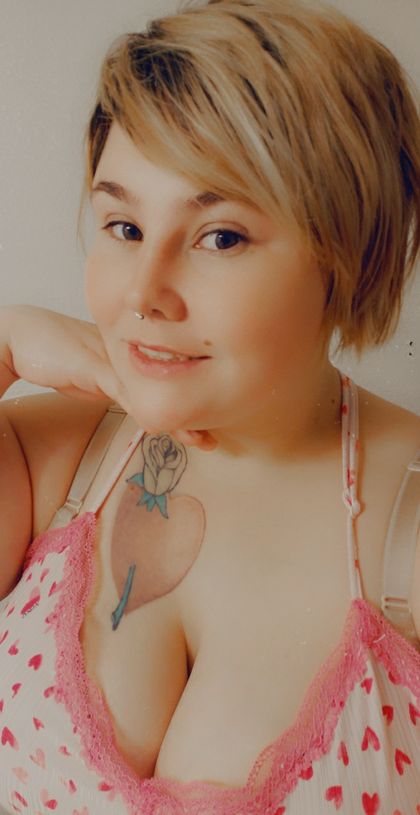 porcelainpinkykinky OnlyFans picture