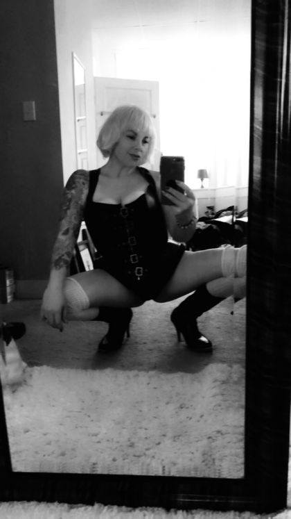 kinkycourtesan OnlyFans picture