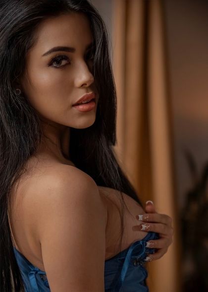 miapaulina1 OnlyFans picture
