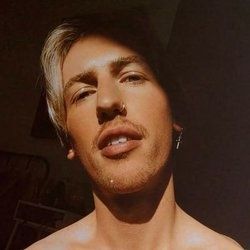 itstonievans OnlyFans picture