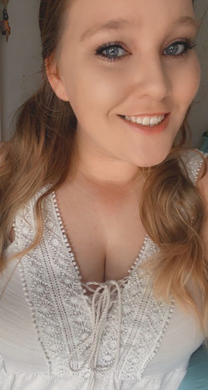 chelsie2416 OnlyFans picture