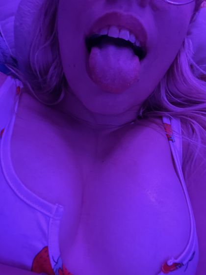 strawbooty OnlyFans picture
