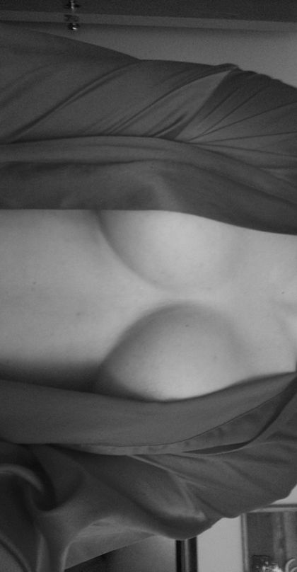 reina_jade OnlyFans picture