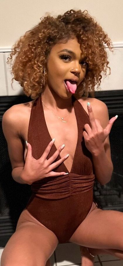 curlypetitefineshi OnlyFans picture