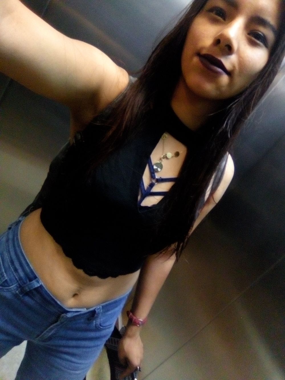 zurisa2612 OnlyFans profile picture