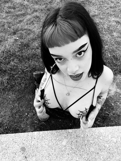 leahspider OnlyFans picture