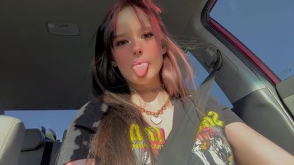 sn0wbunnie42069 OnlyFans picture