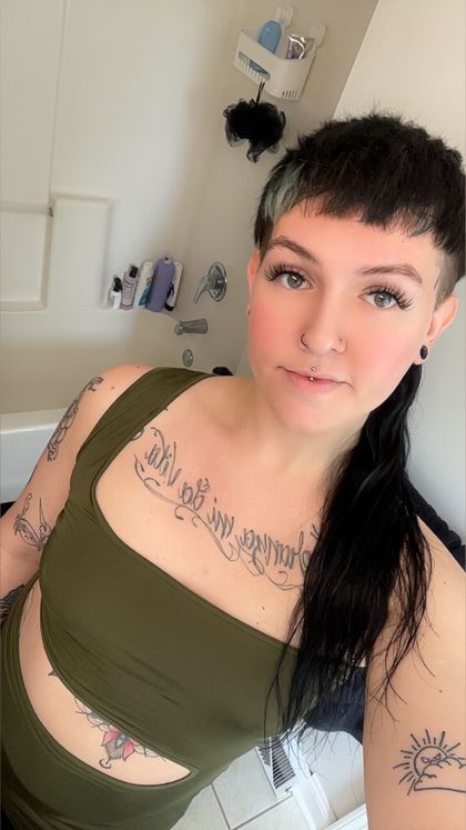 averywinter OnlyFans picture