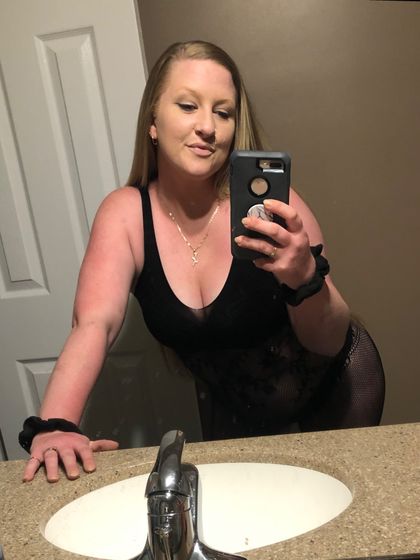 bella.rina OnlyFans picture