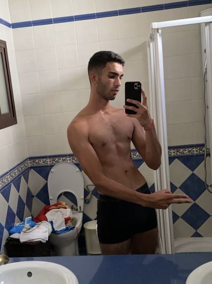 u111974988 OnlyFans picture