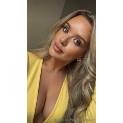 mistressbobbieb OnlyFans picture