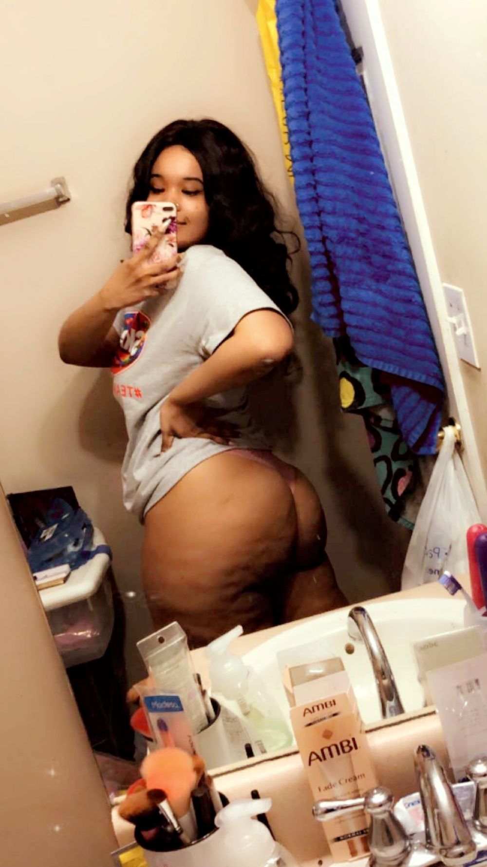 sexyyredd1 OnlyFans profile picture
