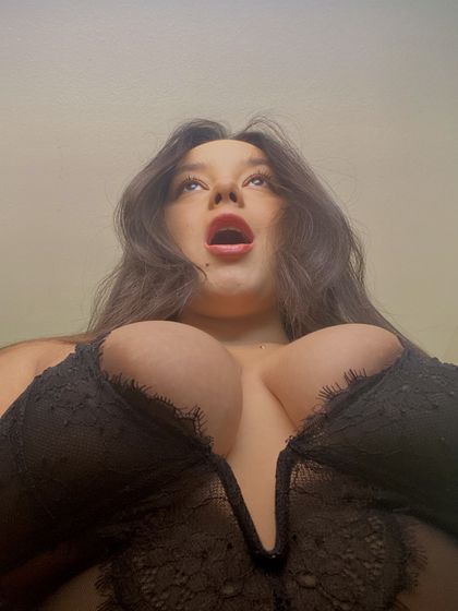 youngmamma OnlyFans picture