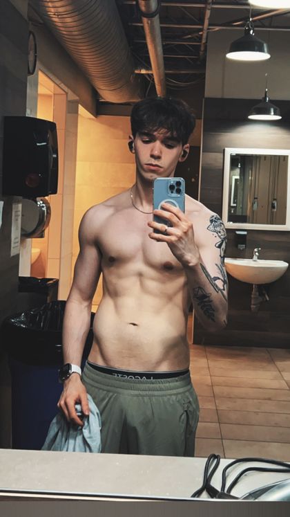 max4k OnlyFans picture