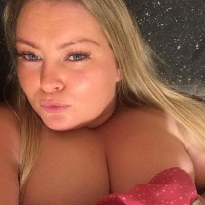 kellielou OnlyFans picture