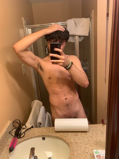 nikolias OnlyFans picture