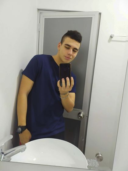 u121450242 OnlyFans picture