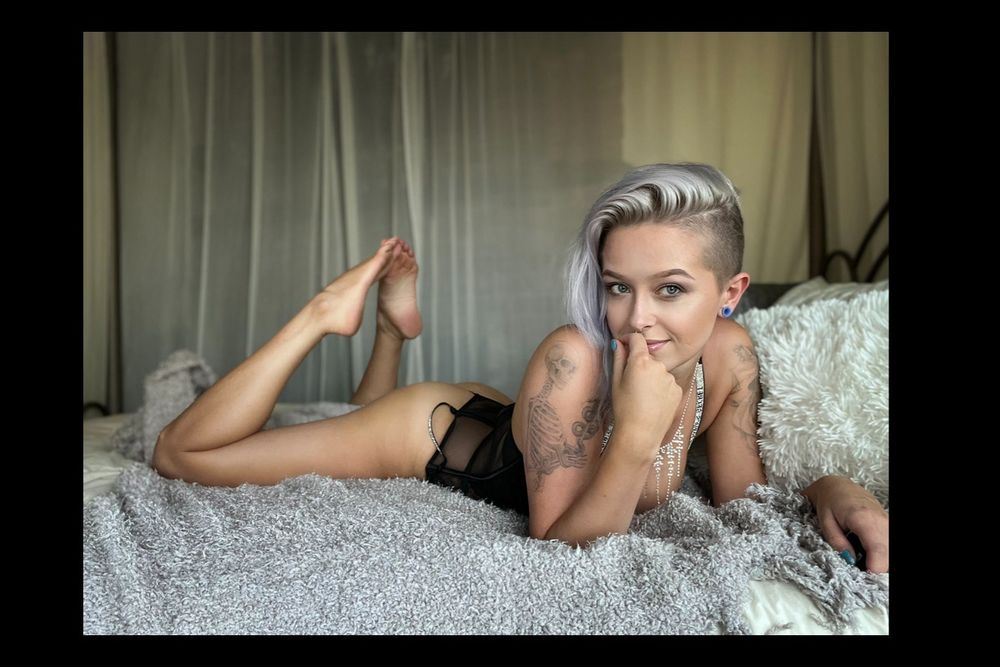 definitelynotlurnfree OnlyFans profile picture