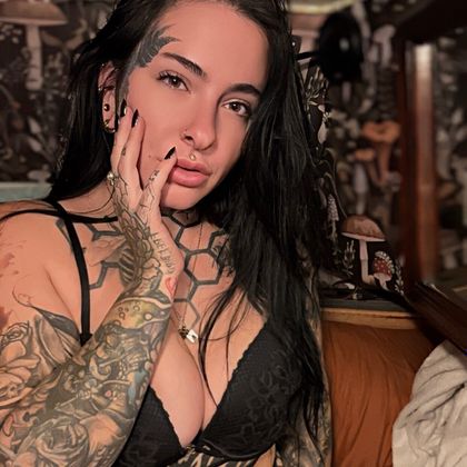 bettybrain OnlyFans picture