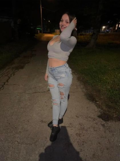 lykaelkessler OnlyFans picture