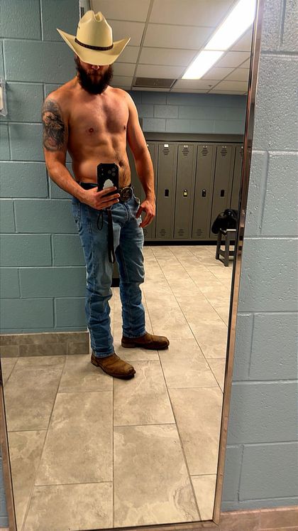 rearrangeinsides OnlyFans picture