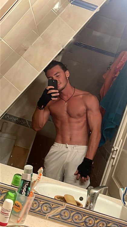 zoreilboy OnlyFans picture