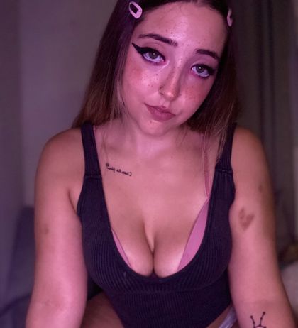 peachykika OnlyFans picture