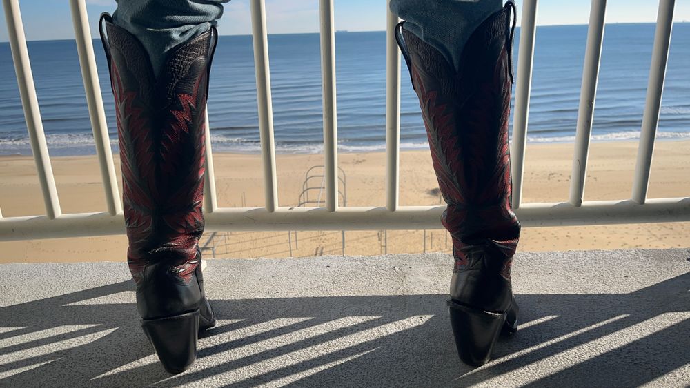 hornybootstud3 OnlyFans profile picture
