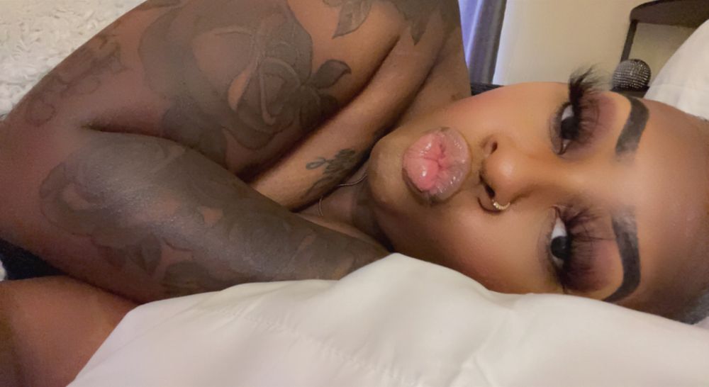 lovelyladyluv OnlyFans profile picture