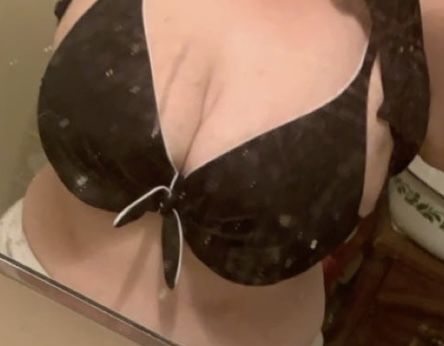 thickthigzs69 OnlyFans profile picture