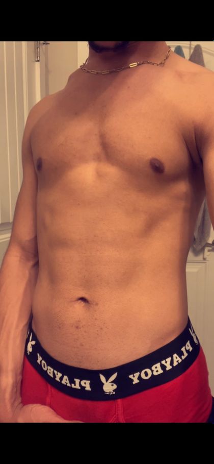 thaaking OnlyFans picture