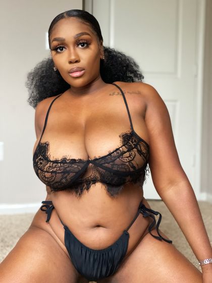 troinicolle OnlyFans picture