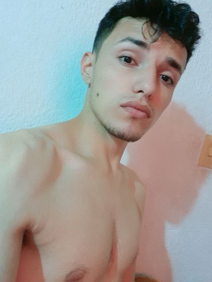 esneither OnlyFans picture