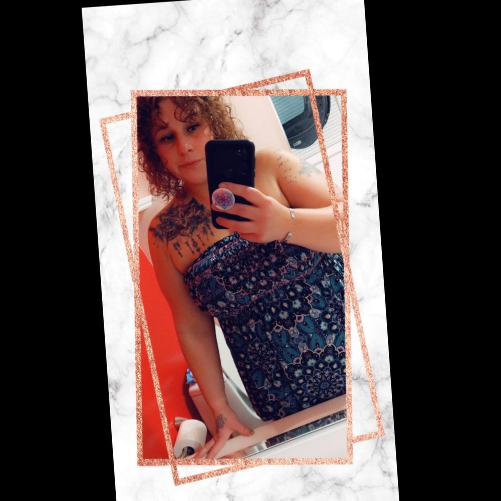 moistmissjiggles OnlyFans profile picture