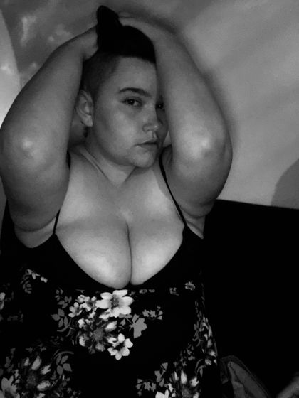 tittykong OnlyFans picture