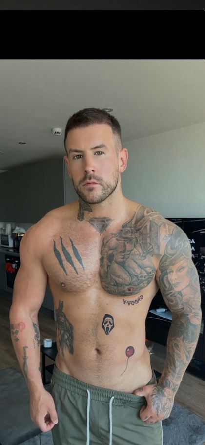 brucerogersxxx OnlyFans picture